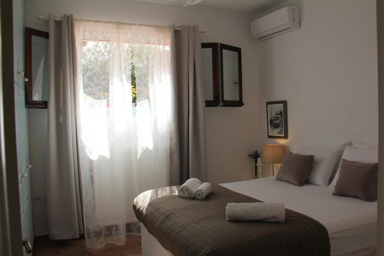 ליקסורי Alekos Beach Houses-Alekos Beach Complex מראה חיצוני תמונה