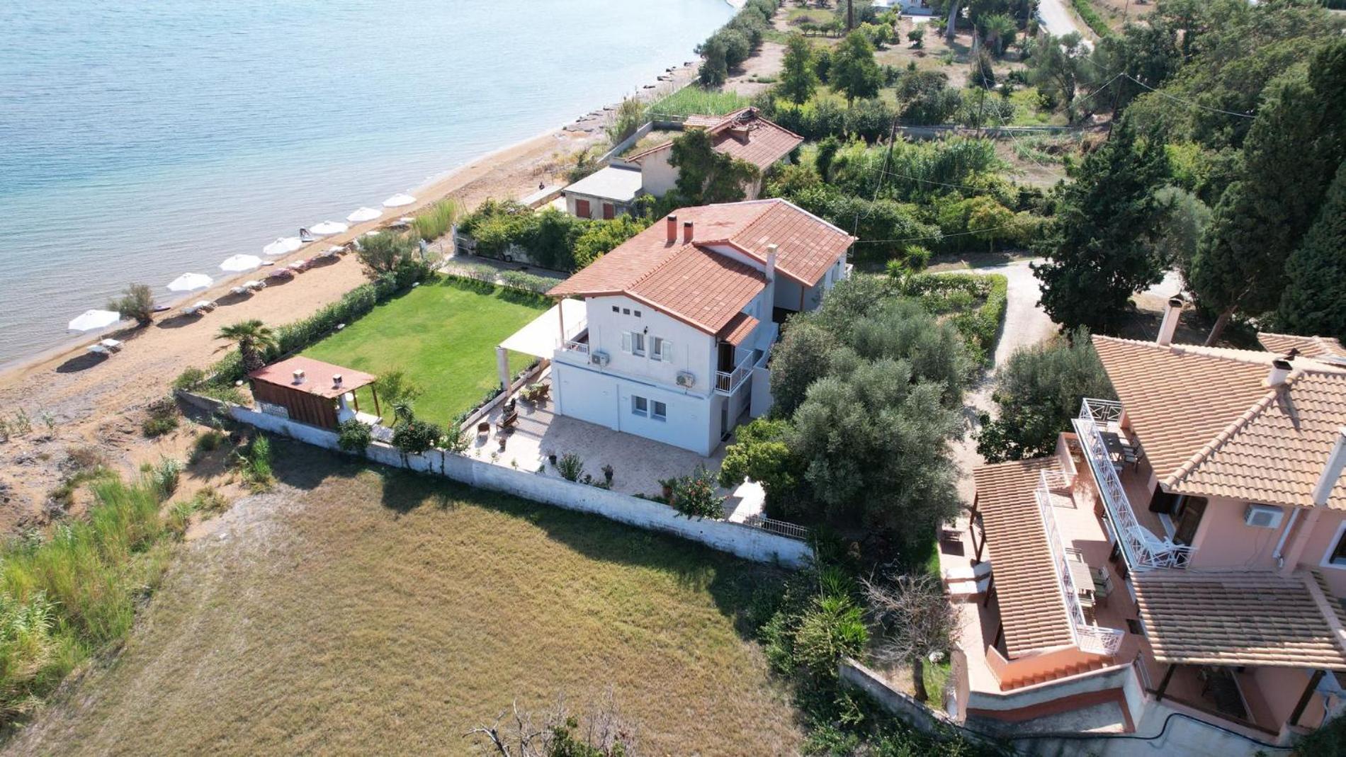 ליקסורי Alekos Beach Houses-Alekos Beach Complex מראה חיצוני תמונה